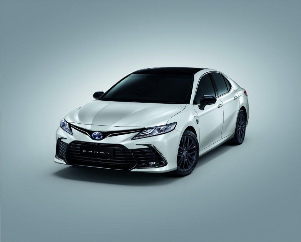 toyota camry 2.5 hev premium luxury 60th โตโยต้า คัมรี่ รุ่นพิเศษฉลองครบรอบ 60 ปี toyota camry 2.5 hev premium luxury 60th โตโยต้า คัมรี่ รุ่นพิเศษฉลองครบรอบ 60 ปี