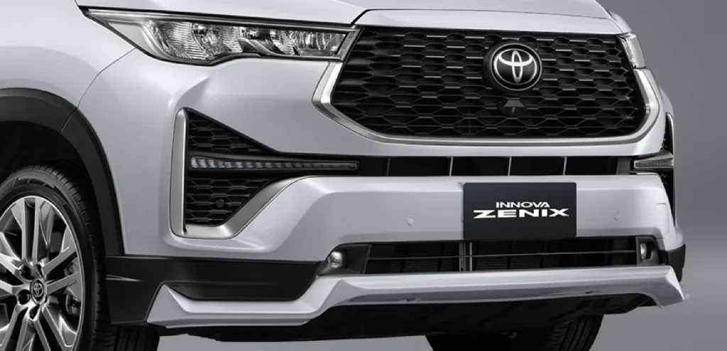 ภายนอก-innova zenix