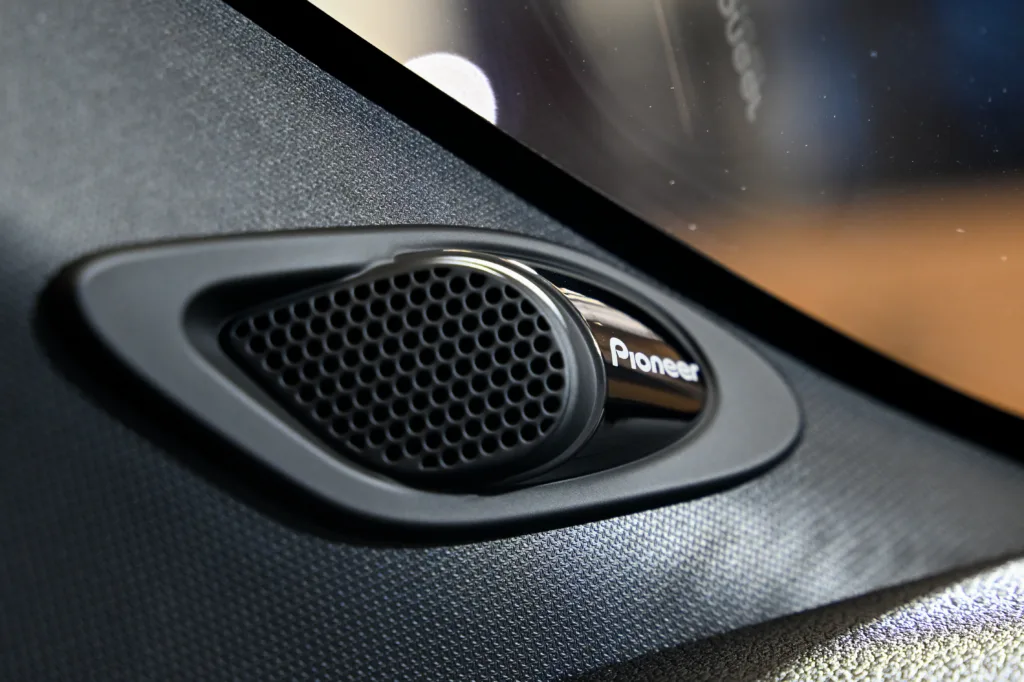 ภายใน-yaris ativ hev-hev gr sport