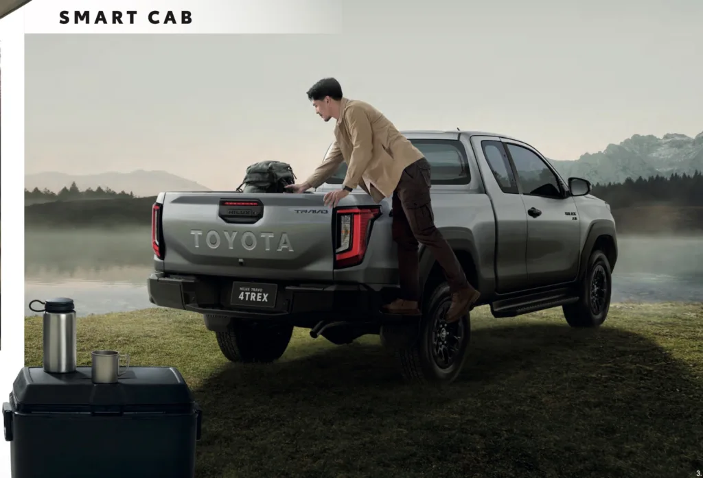 ภายนอก Toyota Hilux Travo 
